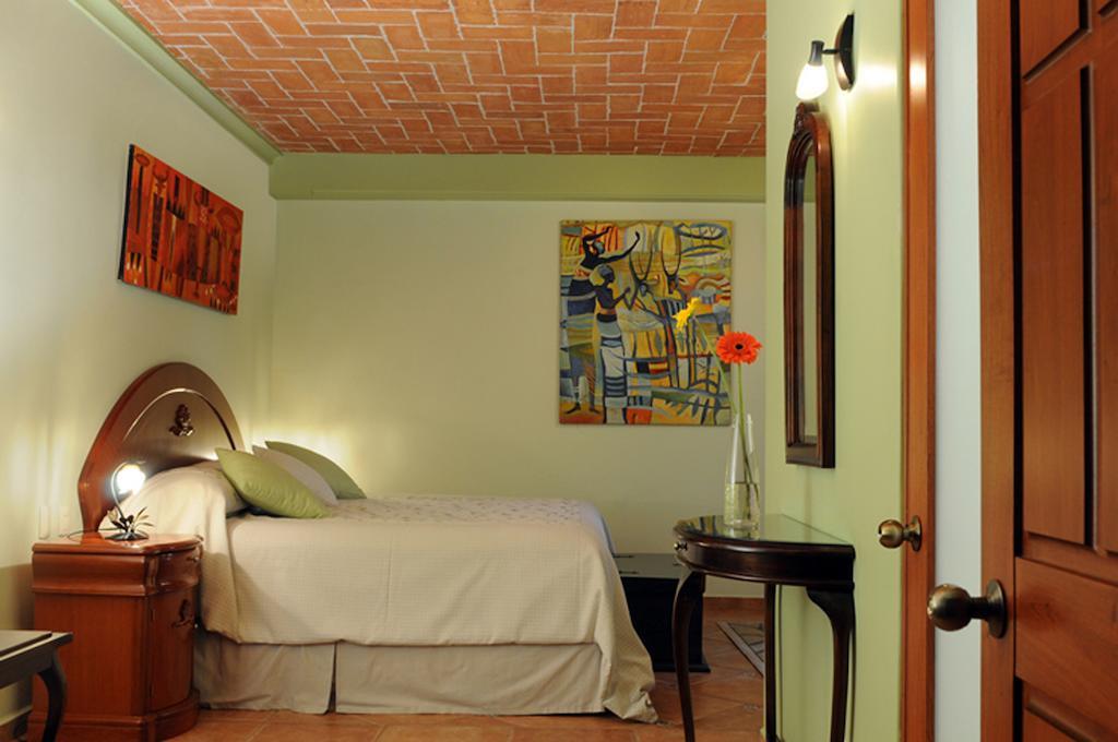 Marhialja Hotel Boutique Oaxaca Δωμάτιο φωτογραφία